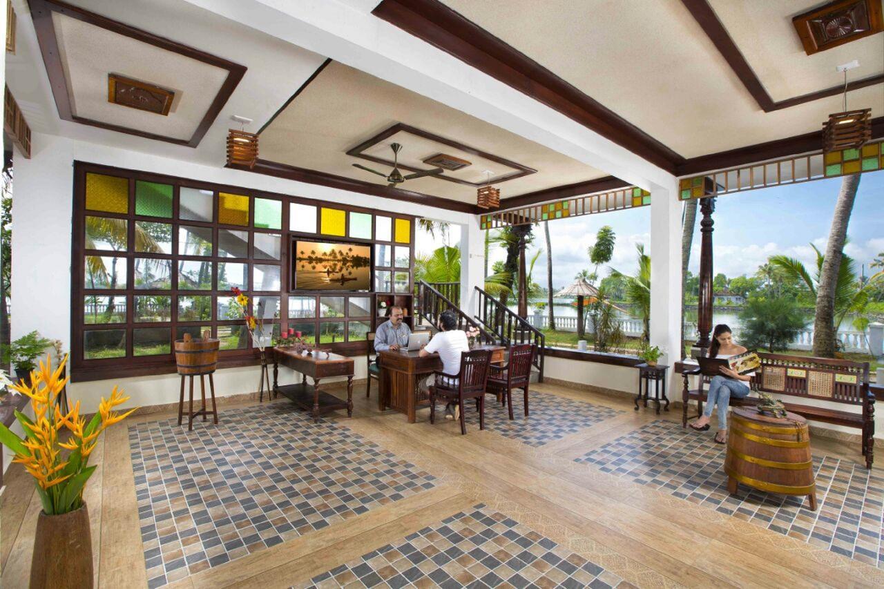 Indriya Sands Cherai Beach Exterior photo